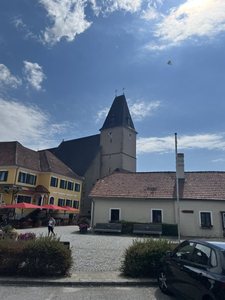 2026-08-07_foto_maria-laach-am-jauerling_denkmal-1914-18-1939-45_007